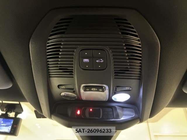 Peugeot 3008 2021-02 6015938-18