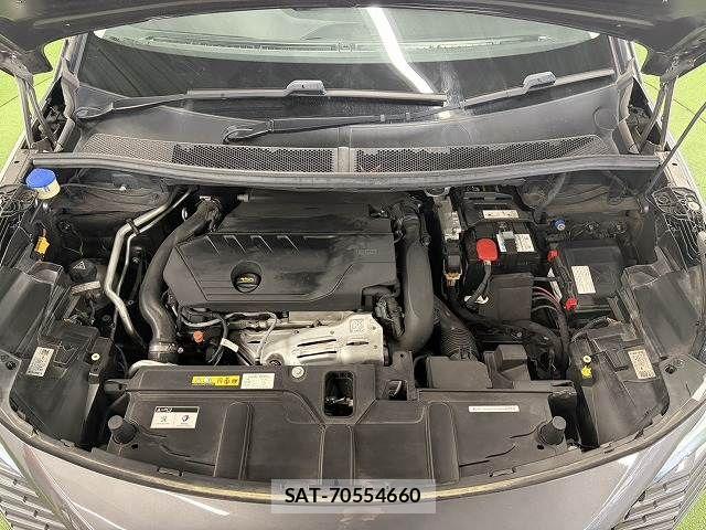 Peugeot 3008 2021-10 6015937-11