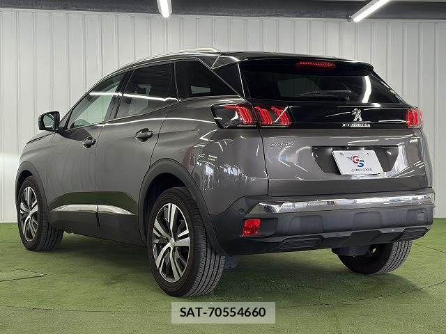 Peugeot 3008 2021-10 6015937-16