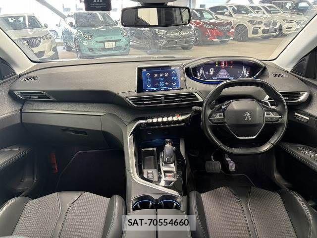 Peugeot 3008 2021-10 6015937-2