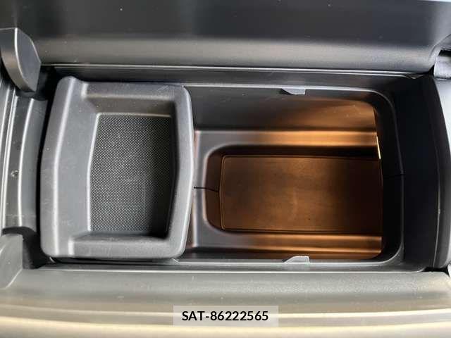 Peugeot 3008 2024-09 6015932-12