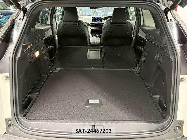Peugeot 3008 2024-04 6546435-17