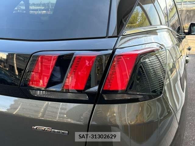 Peugeot 3008 2021-03 6614089-9