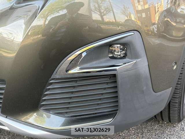 Peugeot 3008 2021-03 6614089-8