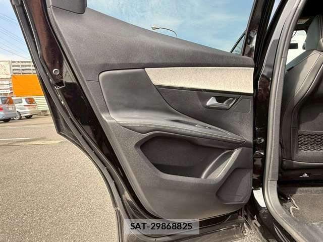 Peugeot 3008 2021-07 6691185-16