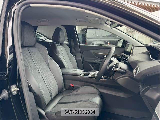 Peugeot 3008 2021-08 6816522-4