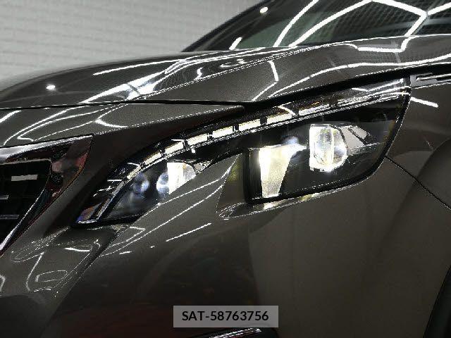 Peugeot 3008 2019-10 7060195-19