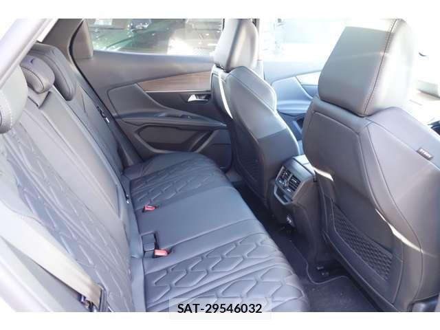 Peugeot 3008 2025-02 7223469-8