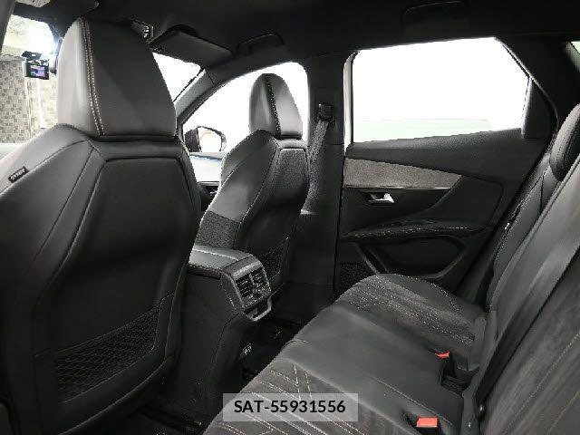 Peugeot 3008 2021-12 7223465-12