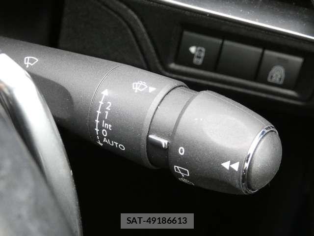 Peugeot 3008 2021-03 7223462-9