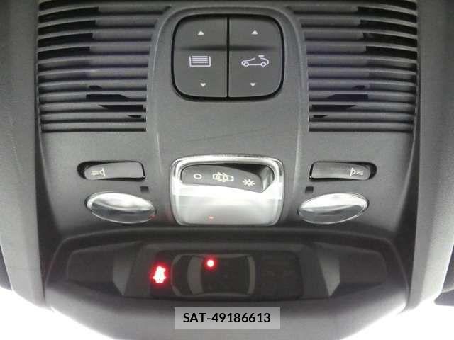 Peugeot 3008 2021-03 7223462-17