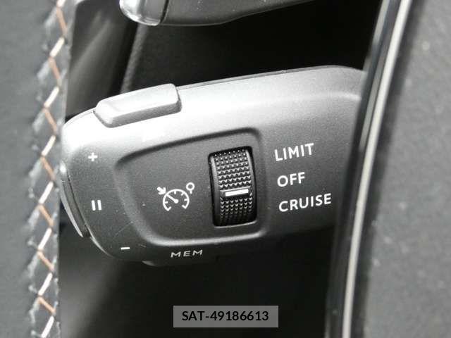 Peugeot 3008 2021-03 7223462-7