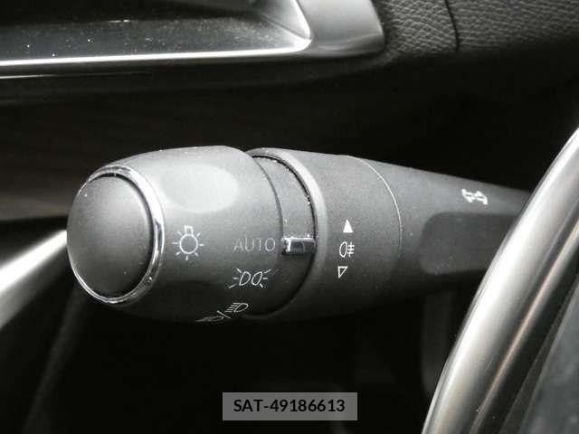 Peugeot 3008 2021-03 7223462-8