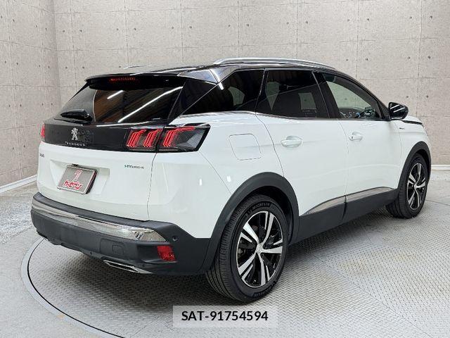 Peugeot 3008 2021-05 7223461-1