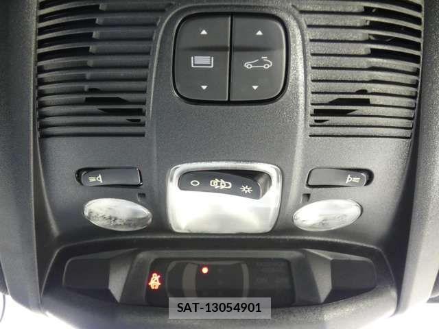 Peugeot 3008 2022-07 7223466-18