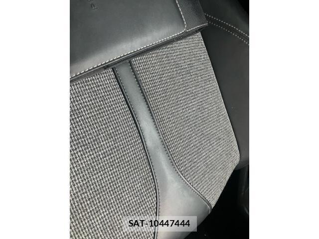 Peugeot 3008 2018-09 7216235-12
