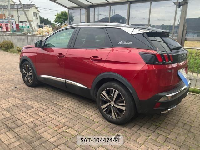 Peugeot 3008 2018-09 7216235-2