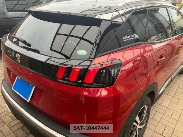 Peugeot 3008 2018-09 7216235-3