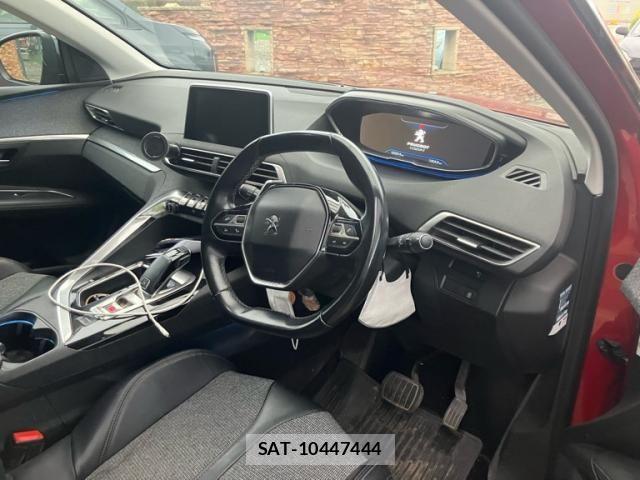 Peugeot 3008 2018-09 7216235-8