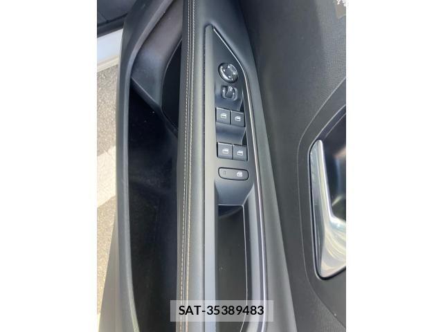 Peugeot 3008 2022-08 7223470-12