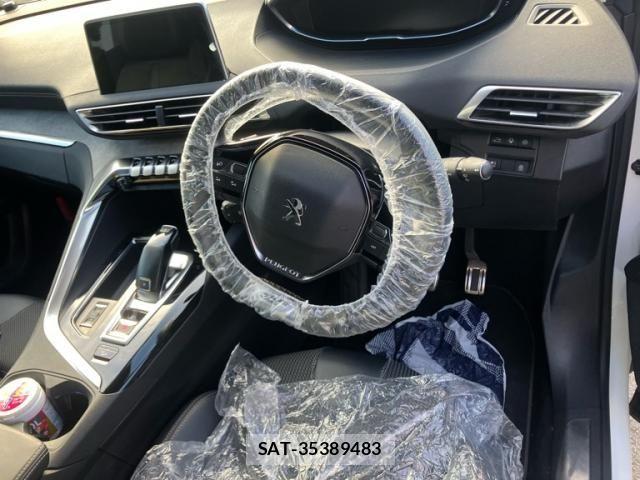 Peugeot 3008 2022-08 7223470-18