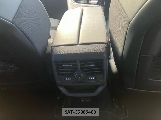 Peugeot 3008 2022-08 7223470-19