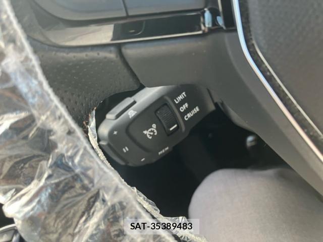 Peugeot 3008 2022-08 7223470-24