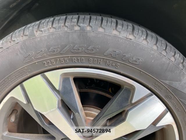 Peugeot 3008 2017-09 7251899-9