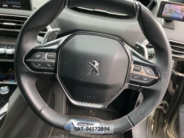 Peugeot 3008 2017-09 7251899-21