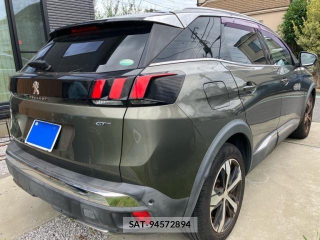 Peugeot 3008 2017-09 7251899-2