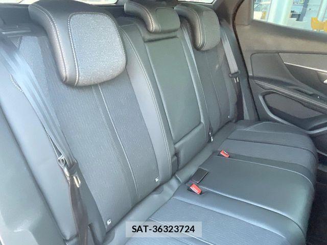 Peugeot 3008 2021-02 7329290-9
