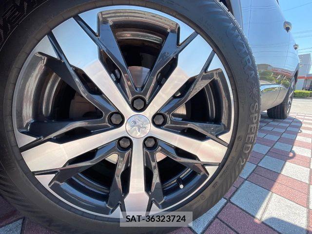 Peugeot 3008 2021-02 7329290-13
