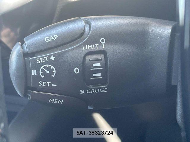 Peugeot 3008 2021-02 7329290-5