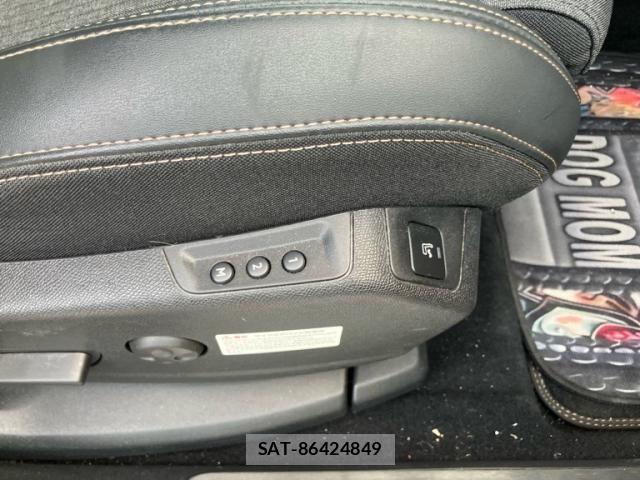 Peugeot 3008 2019-07 7329292-17