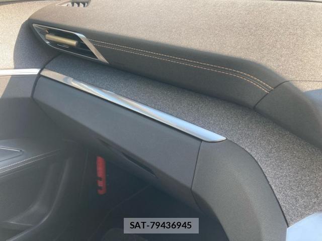 Peugeot 3008 2020-01 7329289-24