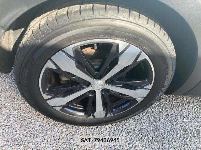 Peugeot 3008 2020-01 7329289-6