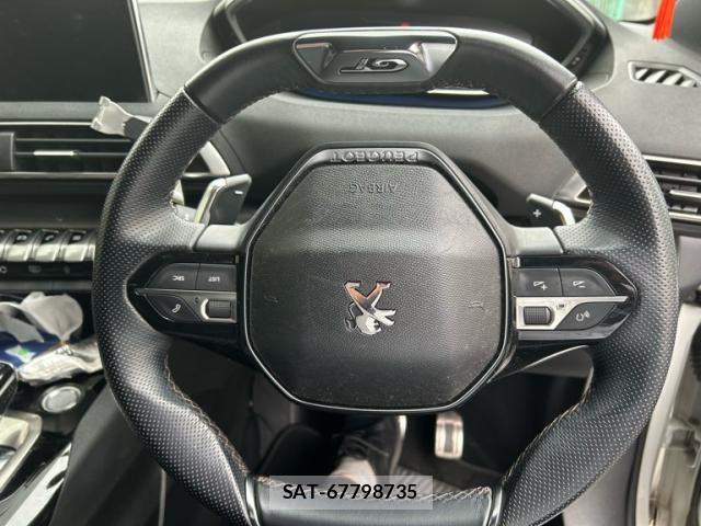 Peugeot 3008 2019-12 7329293-10
