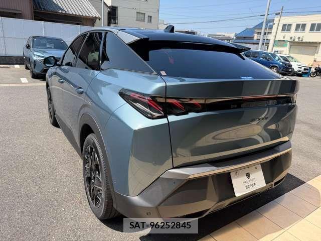 Peugeot 3008 2025-06 7329291-4