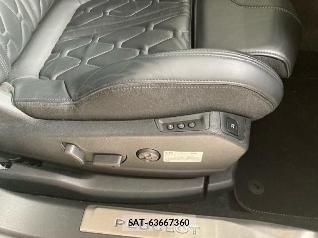 Peugeot 3008 2022-04 7329288-15