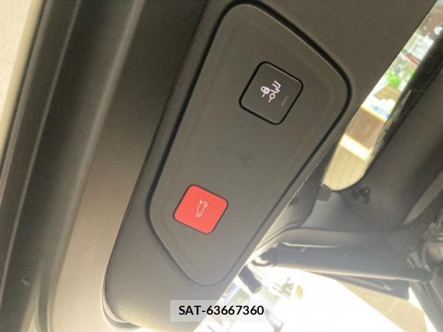 Peugeot 3008 2022-04 7329288-4