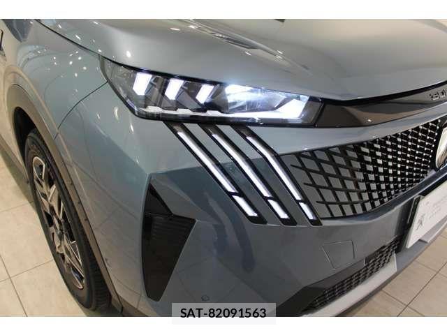 Peugeot 3008 2025-06 7329282-5