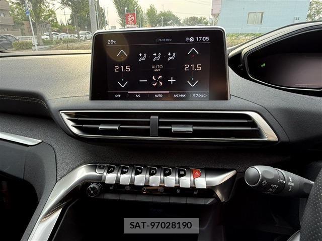 Peugeot 3008 2019-09 7456729-17