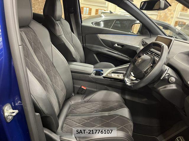 Peugeot 3008 2020-08 7456728-3