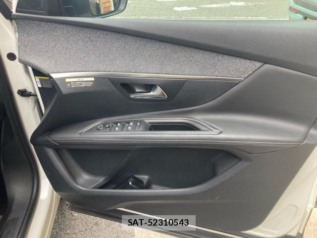 Peugeot 3008 2019-04 7456730-15