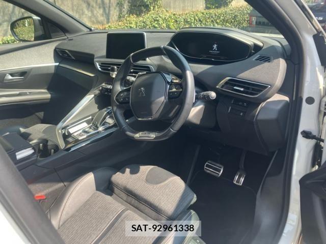 Peugeot 3008 2019-07 7502209-17