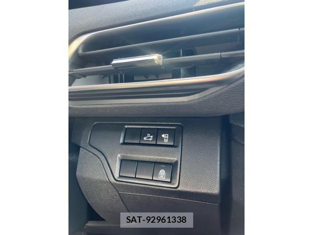 Peugeot 3008 2019-07 7502209-21