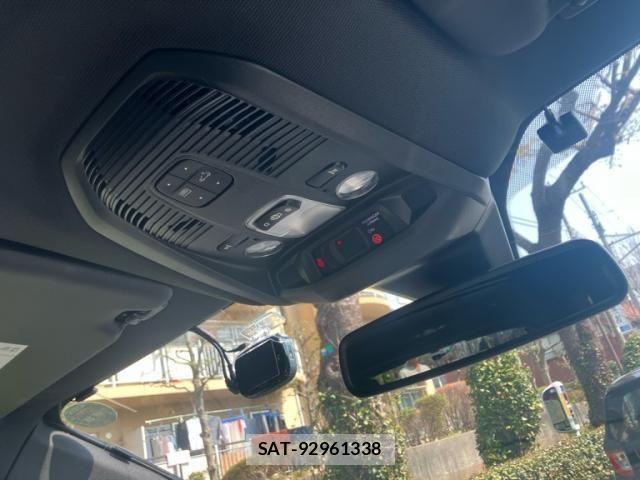 Peugeot 3008 2019-07 7502209-23