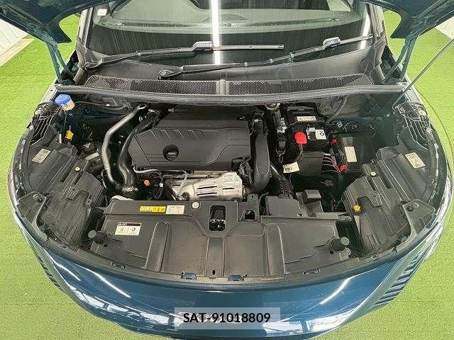 Peugeot 3008 2022-07 7502204-11