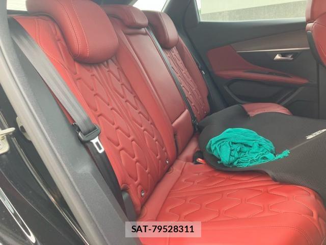 Peugeot 3008 2022-03 7509650-10