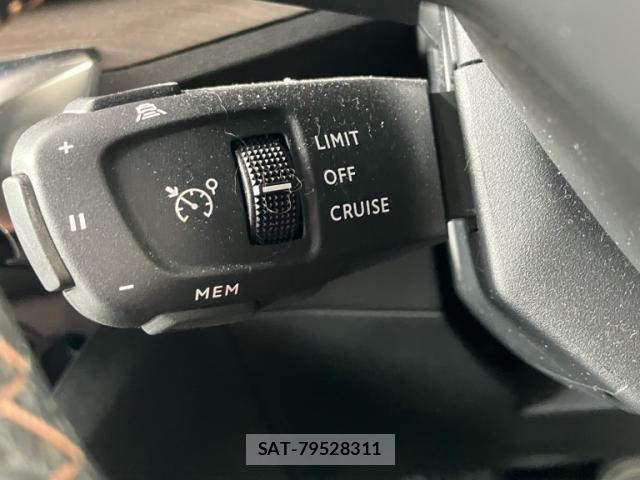 Peugeot 3008 2022-03 7509650-14